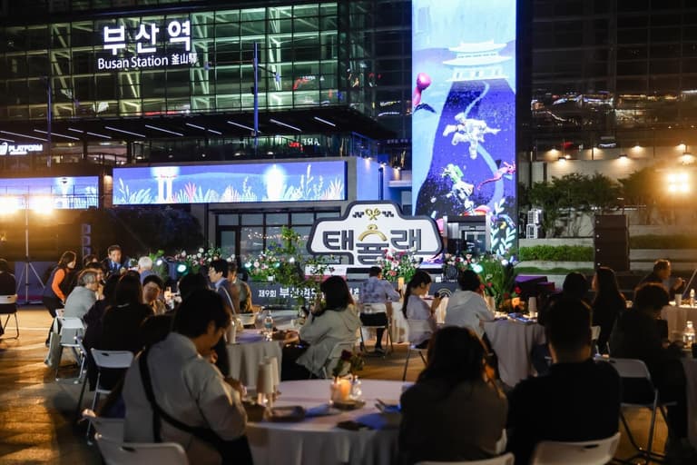 Busan’s Taxi Gourmet Guide Redefines Local Tourism Through Streetwise ...