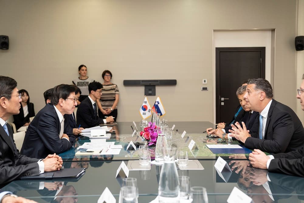 Busan Forms Partnership with Slovenia's Port City of Koper for Stronger Maritime and Economic Collaboration