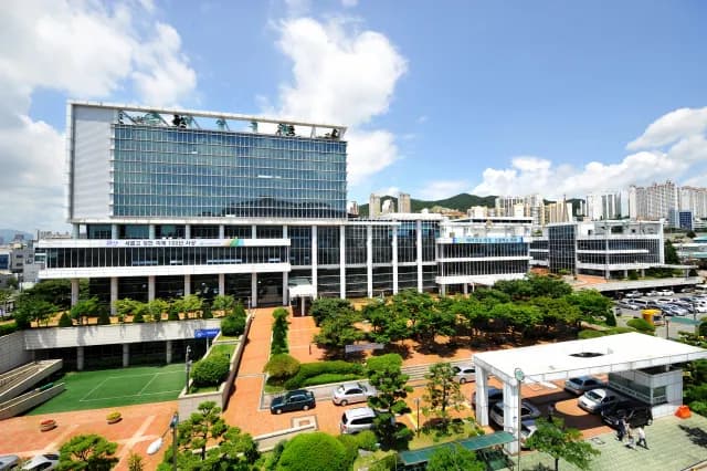 Busan’s Charter School-Inspired Endeavor