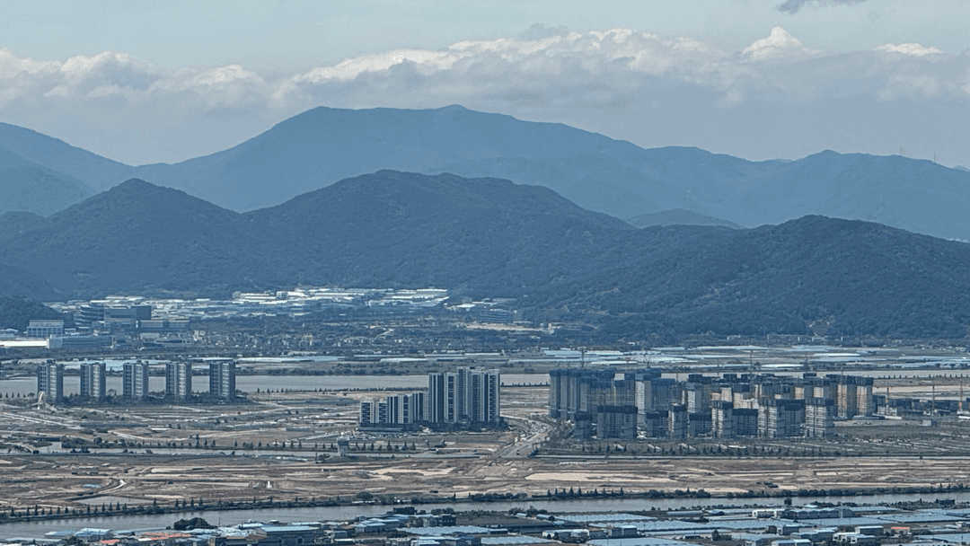 Busan's Construction Industry Faces Liquidity Crisis as Major Firms Declare Bankruptcy