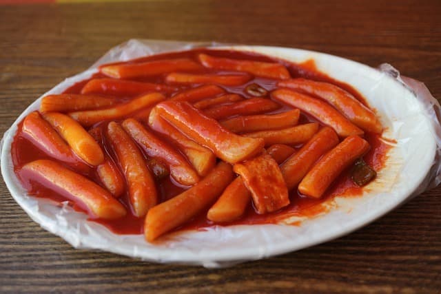 How Flour-Based Foods Shaped Korea’s Post-War Diet