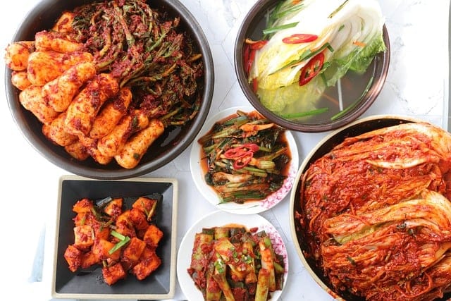 How Korean Fermented Foods Like Kimchi Boost Gut Health