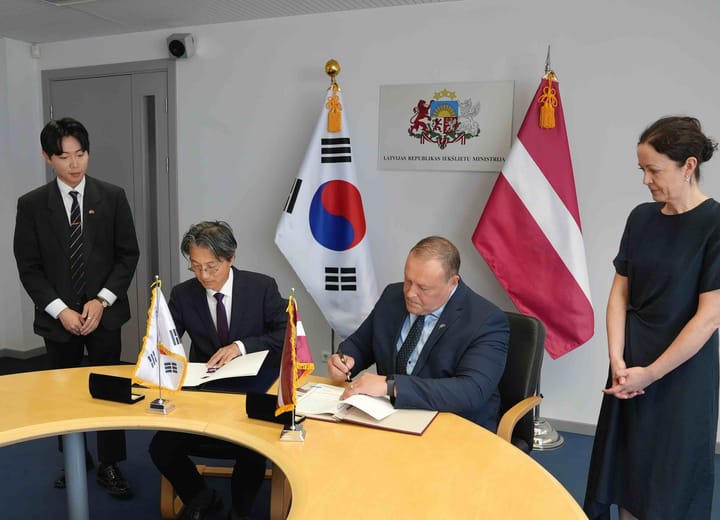 Korea and Latvia Sign Working Holiday Agreement