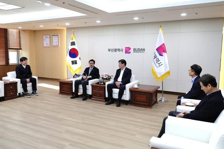 Busan Leaders Convene to Address Post-Martial Law Fallout